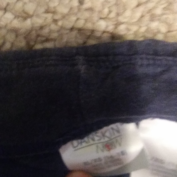 Leggings 4 - Picture 1 of 2